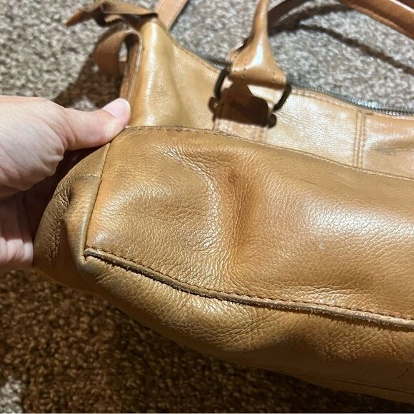 American Leather Co Jamestown light brown leather tote - Picture 5 of 16